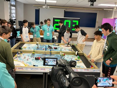 La UPC Manresa acull la FIRST LEGO League